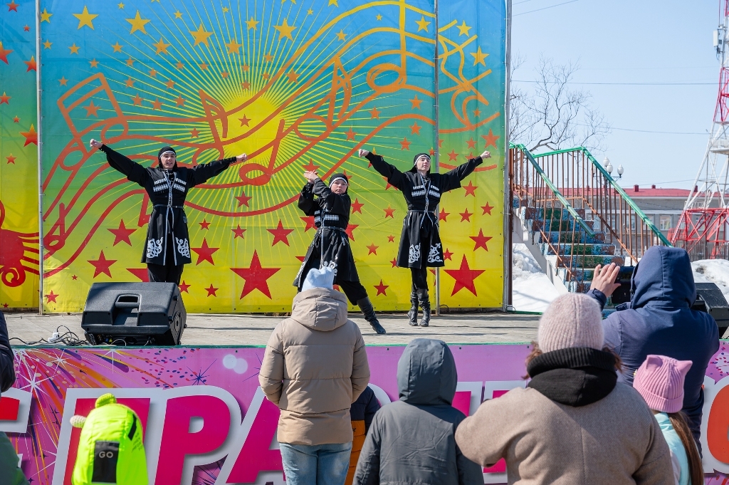 Магаданцы готовятся к &quotВстрече северной весны&quot (6+) Источник