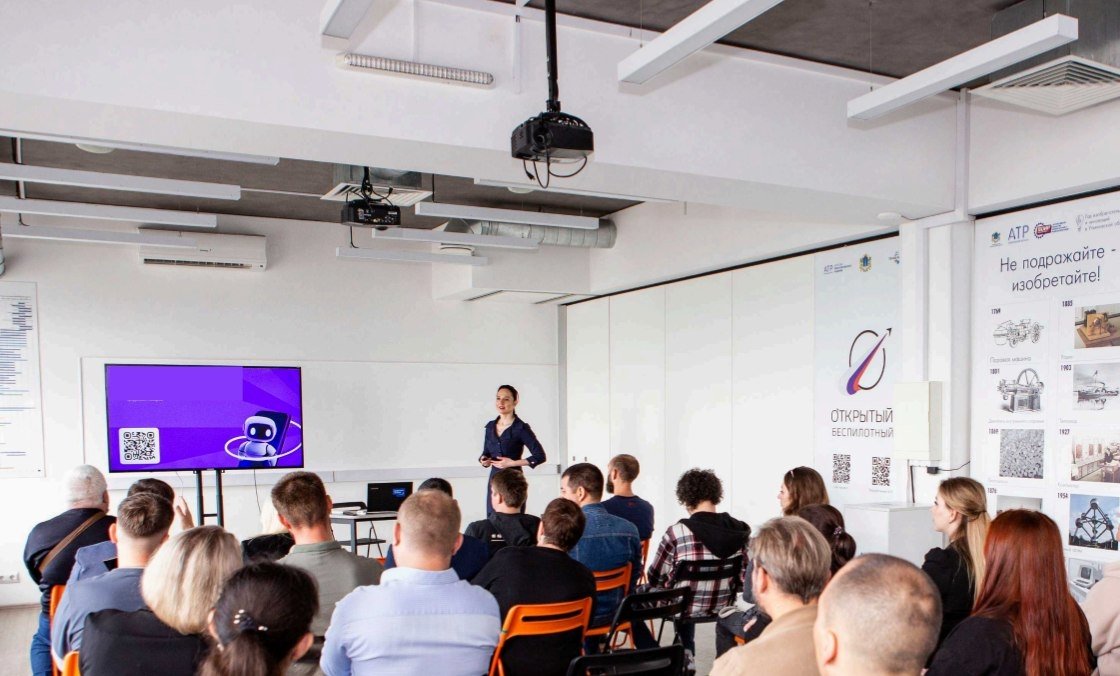 Приморцев научат работать на маркетплесах PRO WB — центр поддержки и развития бизнеса Wildberries