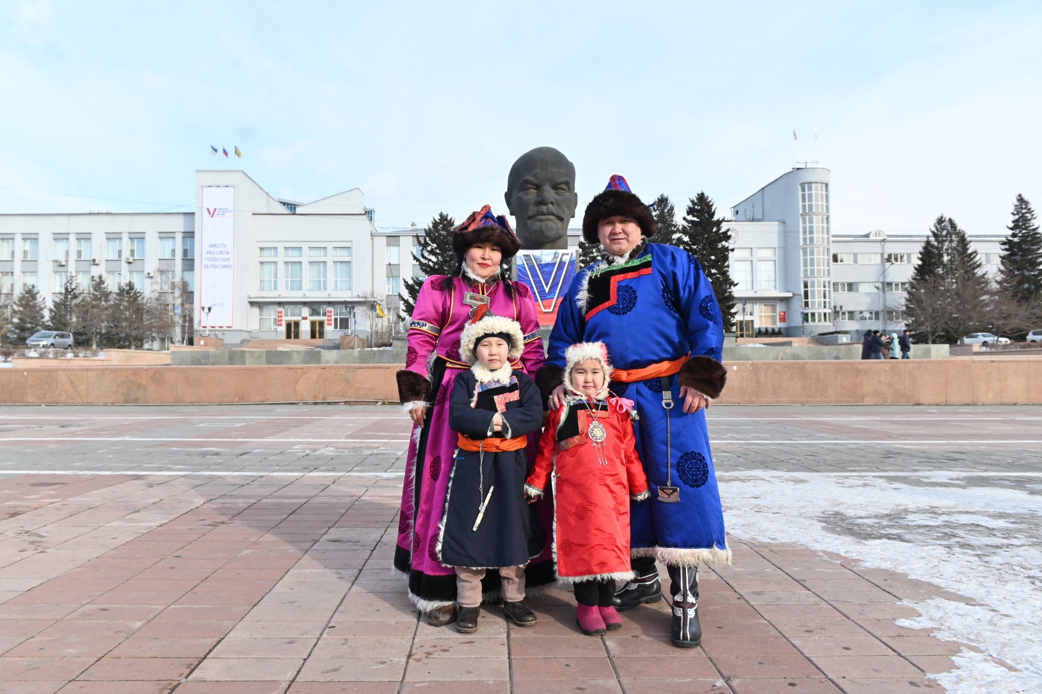 В Бурятии учредили День семьи по лунному календарю пресс-служба правительства Бурятии