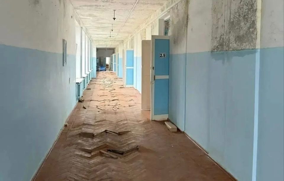 Капремонт в школе на Кубани кончился затоплением всех этажей t.me/genprocrf