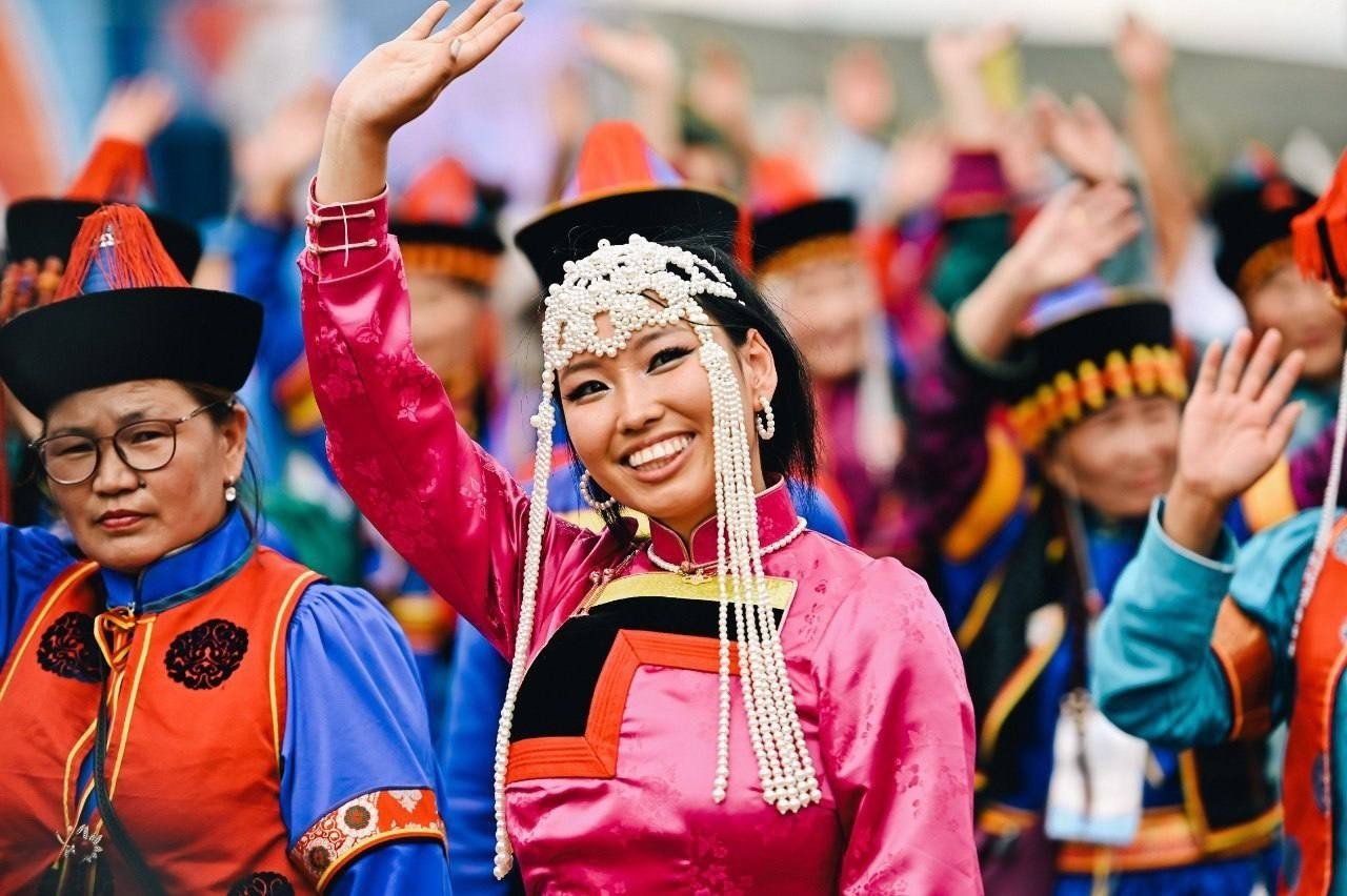 Педагоги из Бурятии вышли в финал эссе-конкурса &quotАлтаргана-2026&quot правительство Бурятии