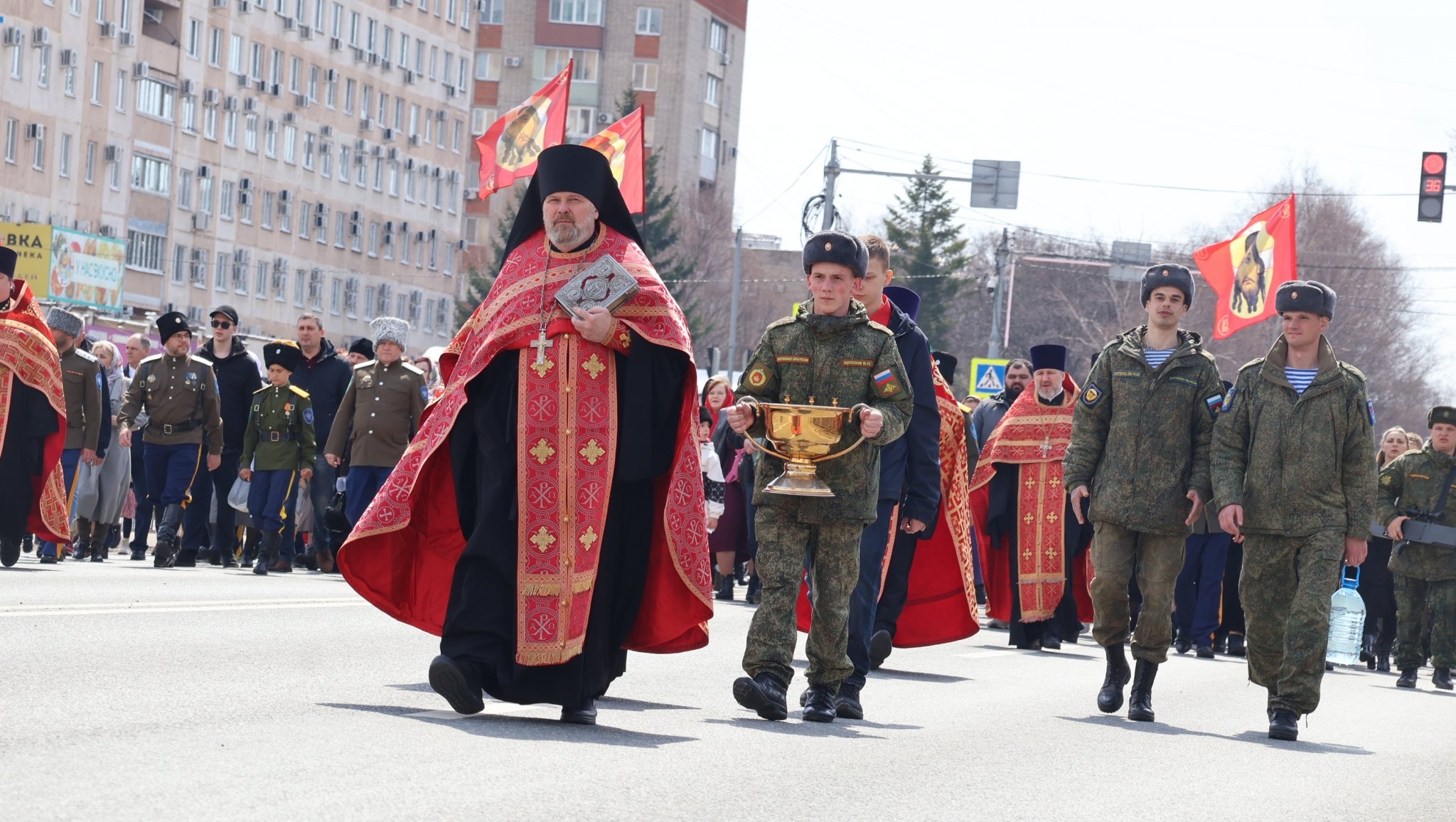 Крестный ход в Уссурийске 12 апреля Анна Маринец, ИА UssurMedia