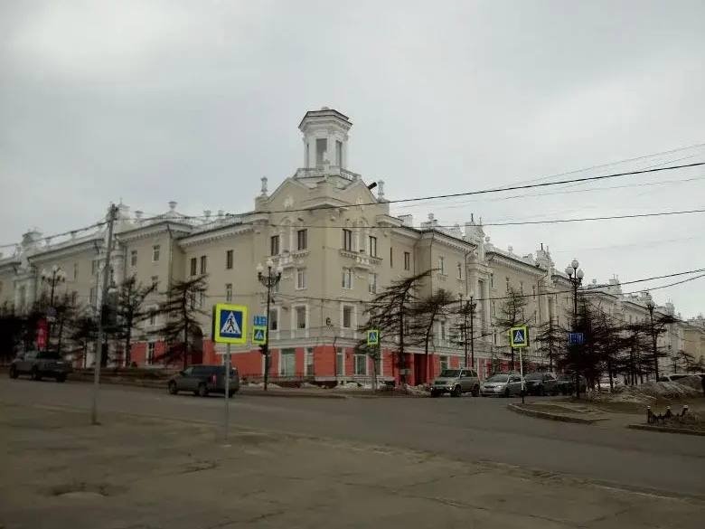 С места происшествия пресс-служба мэрии Магадана