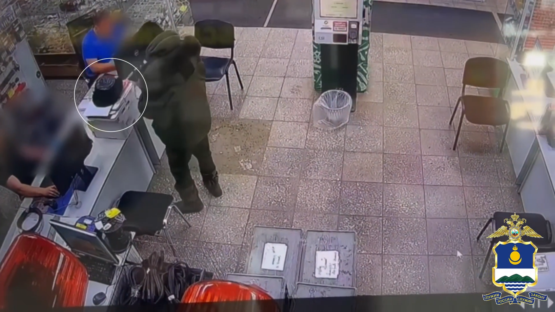 В Улан-Удэ задержали укравшего меховую шапку из автомагазина МВД по Бурятии