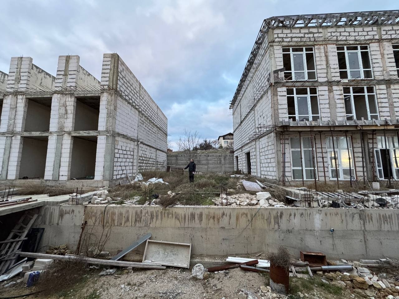 Дома, по мнению следствия, возвели с нарушениями закона Полиция Севастополя