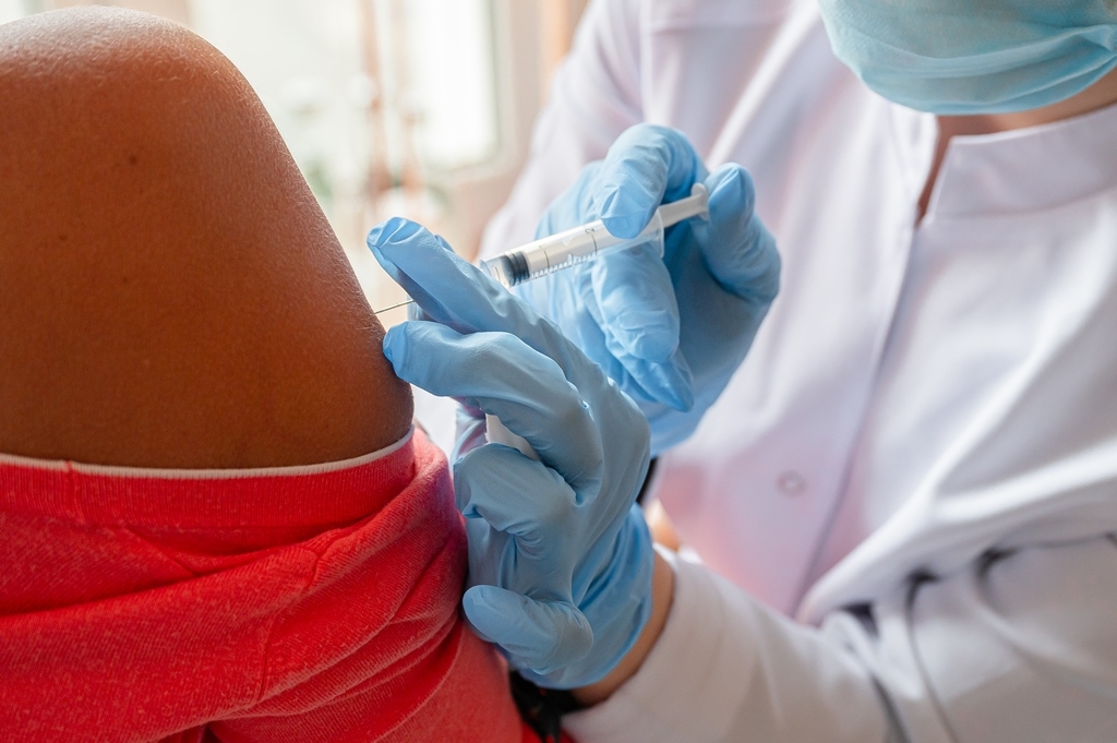 В Магадане проходит челлендж #МойЩитЯпривит Источник